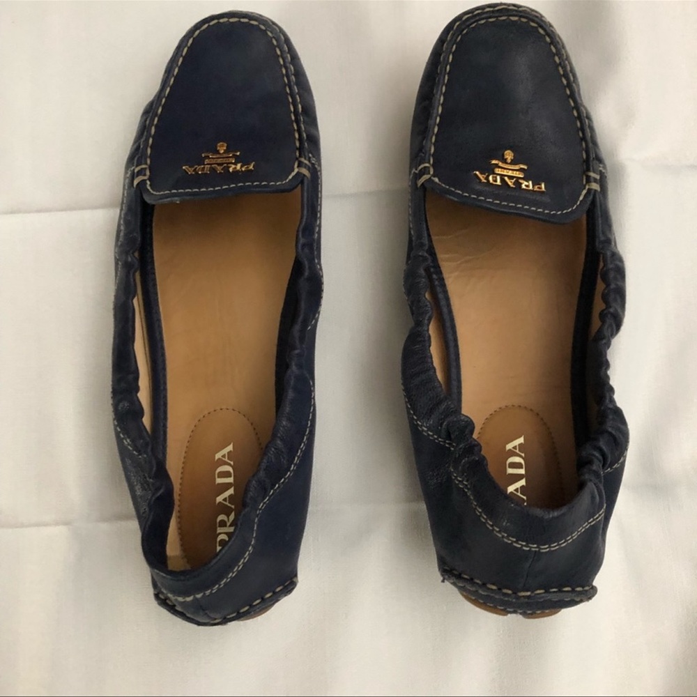 Prada pebbled leather driving moccasins - Picture 2 of 4